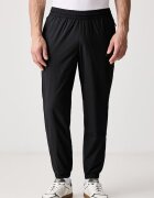 EA7 Emporio Armani pantaloni de trening pentru bărbați