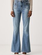 Guess pentru femei BELLE
