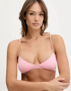 Melissa Odabash sutien de baie