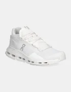 On sneakers CLOUDNOVA 2