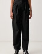 Sessun pantaloni de costum pentru femei cu amestec de lână BODAM
