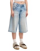 Cropp Pantaloni scurți de blugi cu efect prespălat - albastru