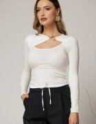  Bluza alba casual cu decolteu decupat si accesoriu