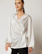  Bluza alba din satin cu croi lejer si nod in talie