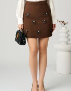  Fusta DY Fashion scurta din jerse maro cu fundite