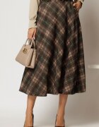  Fusta midi din tricot cu buzunare si carouri kaki