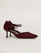  Pantofi eleganti burgundy cu aspect catifelat si bareta