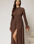  Rochie DY Fashion midi maro din tulle fin in clos cu crapatura pe picior
