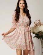  Rochie DY Fashion scurta alba din voal cu flori roz si cordon in talie