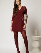  Rochie DY Fashion scurta bordo cu decolteu V si nasturi decorativi pe fusta