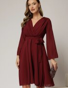  Rochie DY Fashion scurta din voal bordo cu decolteu petrecut si cordon in talie