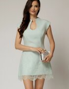  Rochie DY Fashion verde menta cu decolteu adanc rotund si dantela pe fusta