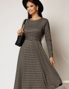  Rochie midi de zi din tricot in carouri gri