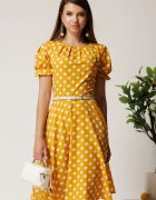  Rochie midi galbena din viscoza in clos cu buline si curea in talie