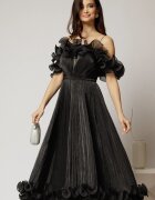  Rochie midi neagra in clos din voal satinat cu volanase la bust si la baza