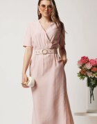  Rochie midi roz cu elastic si curea in talie