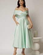  Rochie midi verde menta din tafta de ocazie cu umeri goi