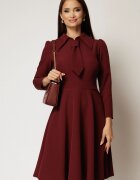  Rochie scurta bordo clos cu guler tip cravata