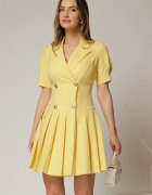  Rochie scurta galbena tip sacou cu pliuri pe fusta
