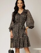  Rochie scurta neagra cu imprimeu lila si volanas la baza