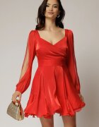  Rochie scurta rosu corai de ocazie cu fusta cu volanase si manecile lungi crapate