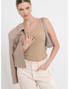 BOSS Top cu logo Ematite - Bej inchis