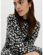 Marks  Spencer Pulover pufos cu animal print - Alb/Negru