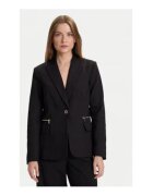 Morgan Sacou dama culoarea neagra