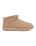 UGG Ghete slip-on din piele intoarsa cu finisaj rezistent la apa Classic Ultra Mini - Maro deschis