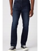 Wrangler Blugi barbati River - conici - albastru marin - bumbac - colectia We Care