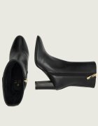 Aigner De piele botine cu toc CAROLINE 15B