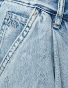 Armani Exchange Blugi J33 | Loose fit