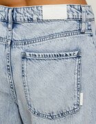 Armani Exchange De blugi bermudy J42 | Relaxed fit