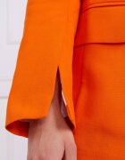 Beatrice B Sacou | Shaped fit