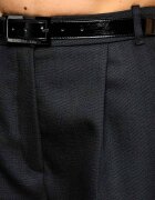 Elisabetta Franchi De lână pantaloni scurți + curea | regular fit