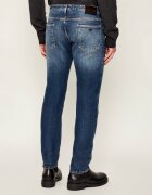 Emporio Armani Blugi j06 | Slim Fit