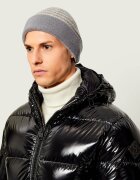 Emporio Armani Căciulă cu adaos de lână