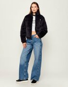 GUESS ACTIVE Geacă COUTURE | regular fit