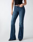 Guess Blugi AJ7 Beverly | flare fit | low rise