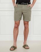 Guess De in pantaloni scurți | Regular Fit