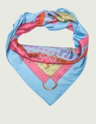 Guess De satin eșarfă KEFIAH