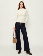 Guess Guler înalt JULIA | Slim Fit cu adaos de lână și cașmir
