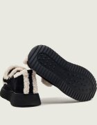 Inuikii Căptușite balerini Mary Jane | piele întoarsă | shearling