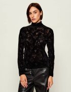 Marc Cain Guler înalt | Slim Fit