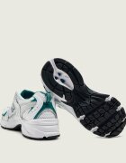 New Balance Sneakers MR530 cu adaos de piele