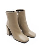 Pinko Botine