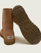 UGG Bocanci CLASSIC | piele întoarsă