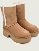 UGG Bocanci ESMEE | shearling | zamsz