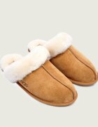 UGG Căptușite papuci de casă W SCUFFETTE II | shearling cu adaos de lână | piele întoarsă