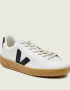 Veja Sneakers URCA CWL
